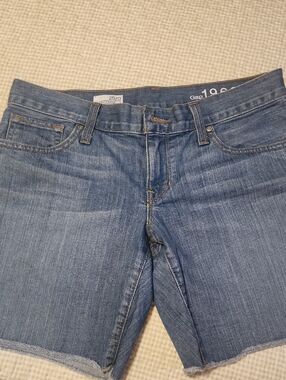 GAP Women's Mid Blue Cutoff Denim Shorts